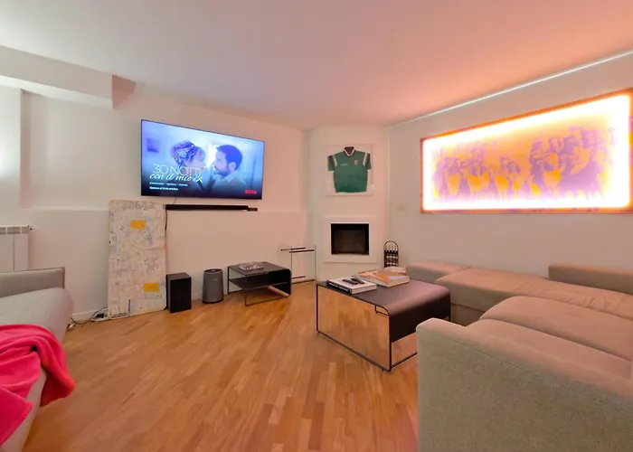 Apartament Homeby, Loft Nicholas Mediolan