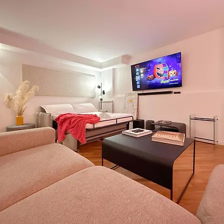 Daire Homeby, Loft Nicholas