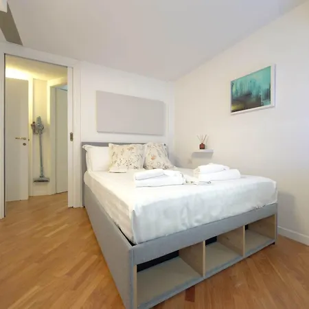 Homeby, Loft Nicholas Milano
